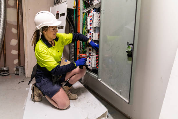 Best Affordable Emergency Electrician  in East Porterville, CA
